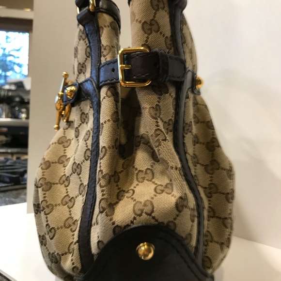 Gucci GG monogrammed canvas and leather handbag - Picture 5 of 16